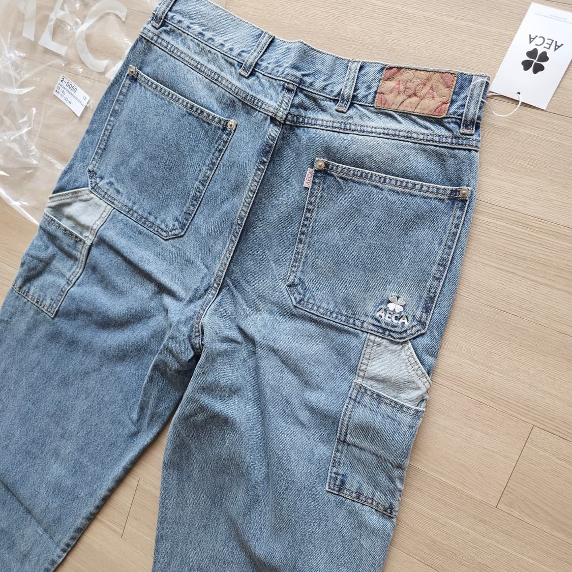 M 31 32 41 새제품 에이카화이트 더블니 페인티드 팬츠 연청 청바지 상품이미지7