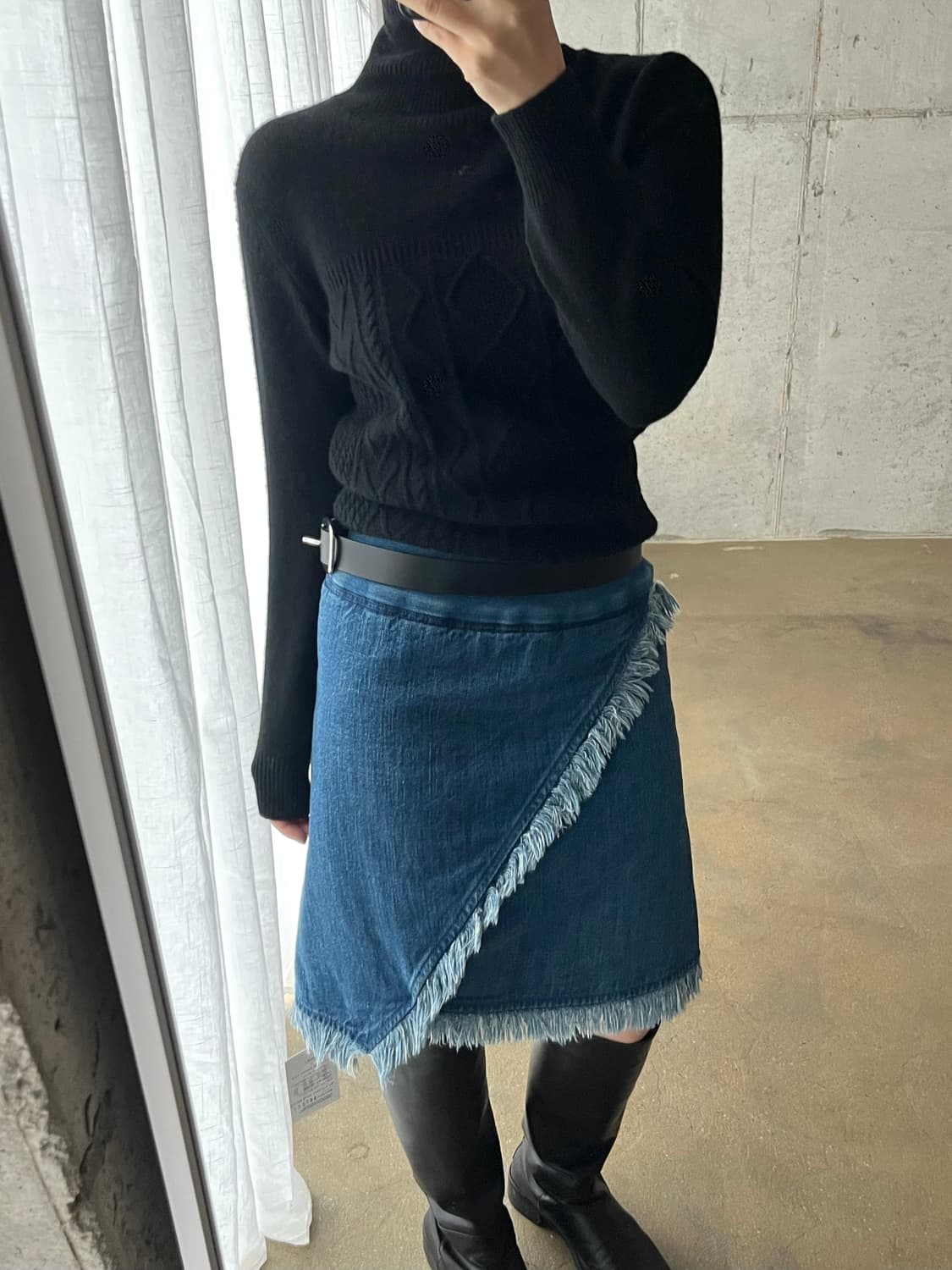 COURRGES 꾸레쥬 로고 터틀넥 블랙 상품이미지2