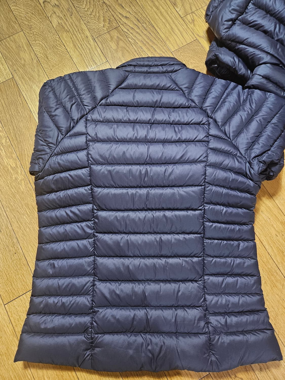 파타고니아 다운 스웨터 우먼 s 경량 패딩 등산 클라이밍 아웃도어 상품이미지6