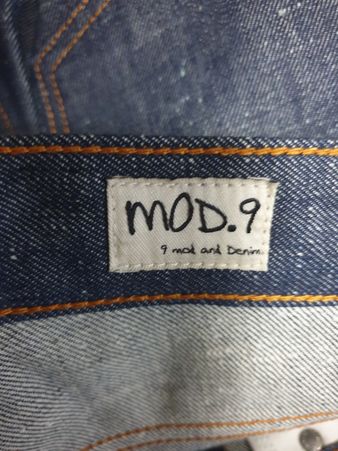 모드나인 MOD1 레귤러핏 생지 데님진 (32) 상품이미지5