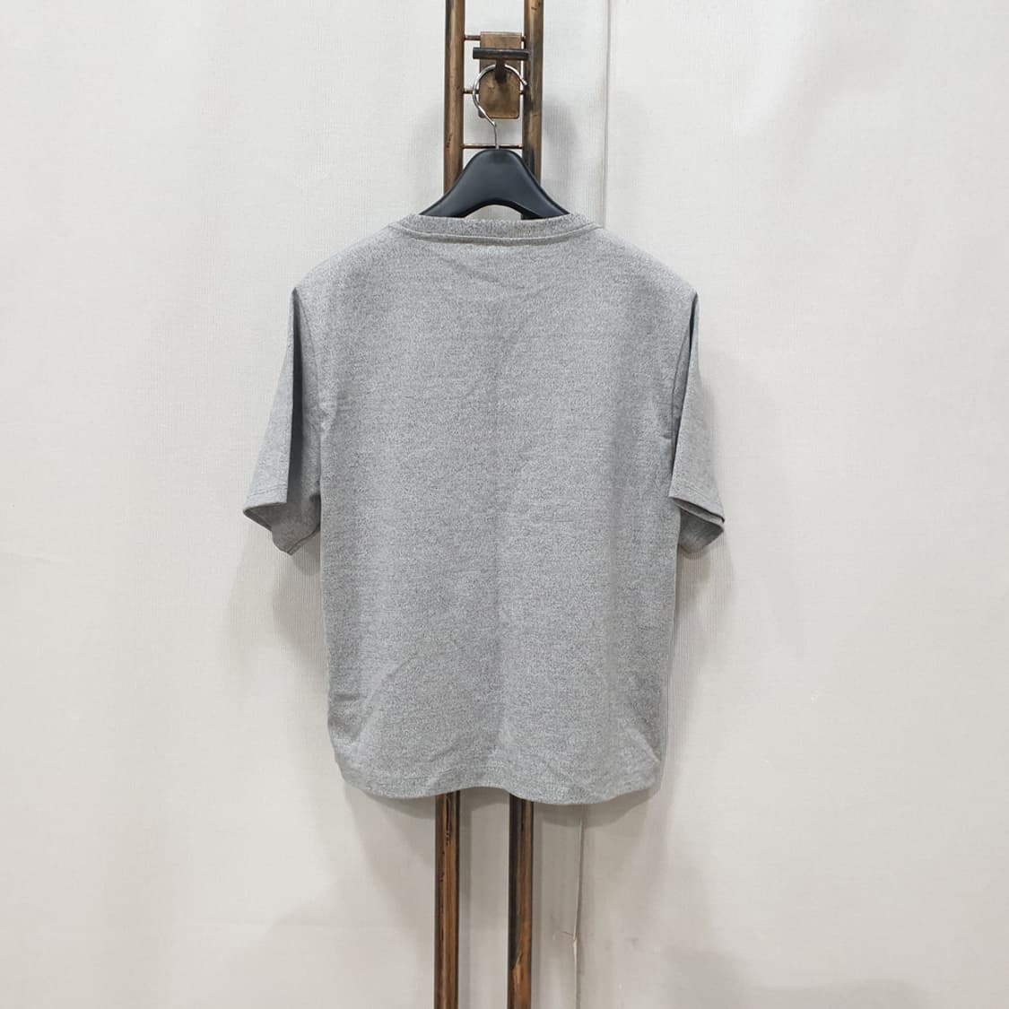 GUESS 게스 반팔티셔츠 XS 상품이미지4