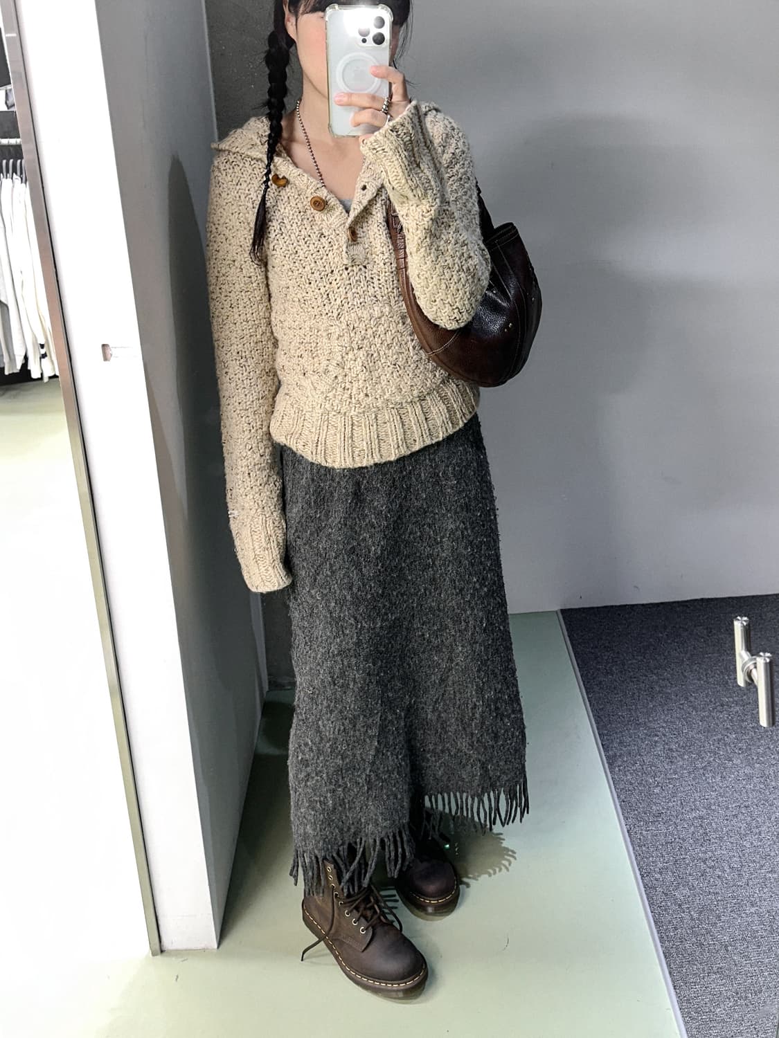 gray tassle bucle long skirt 상품이미지4