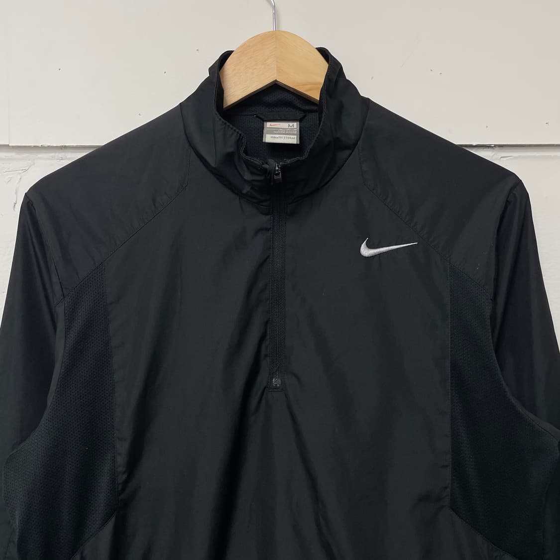 나이키 스우시 반집업 아노락 상품이미지2