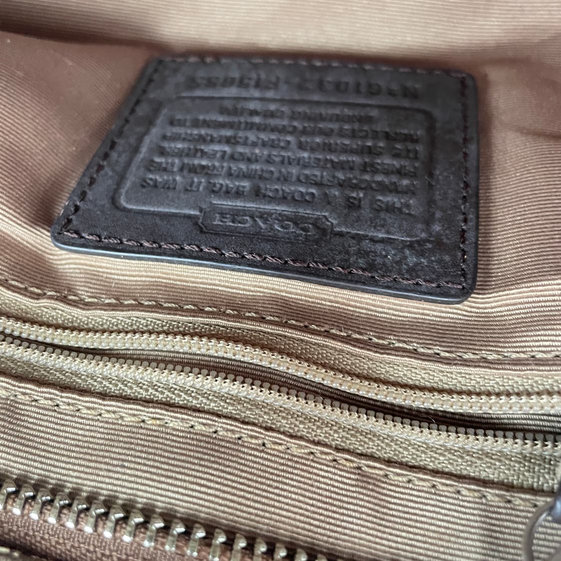 코치 y2k 시그니처 캔버스 토트백 상품이미지10