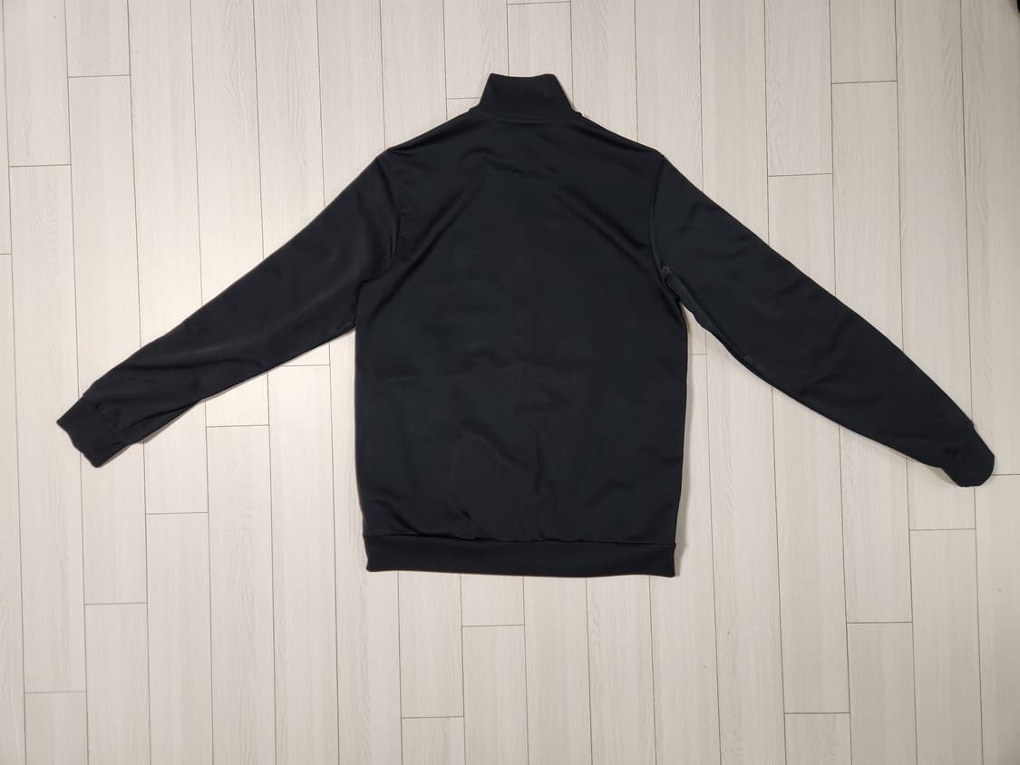 아디다스 블랙 삼선 트랙탑 M 3S TR TT TS

사이즈xl 상품이미지4