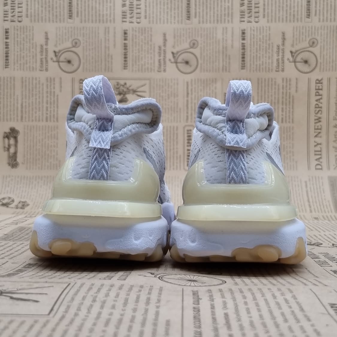 나이키 리액트 비전 에센셜 운동화250  상품이미지4