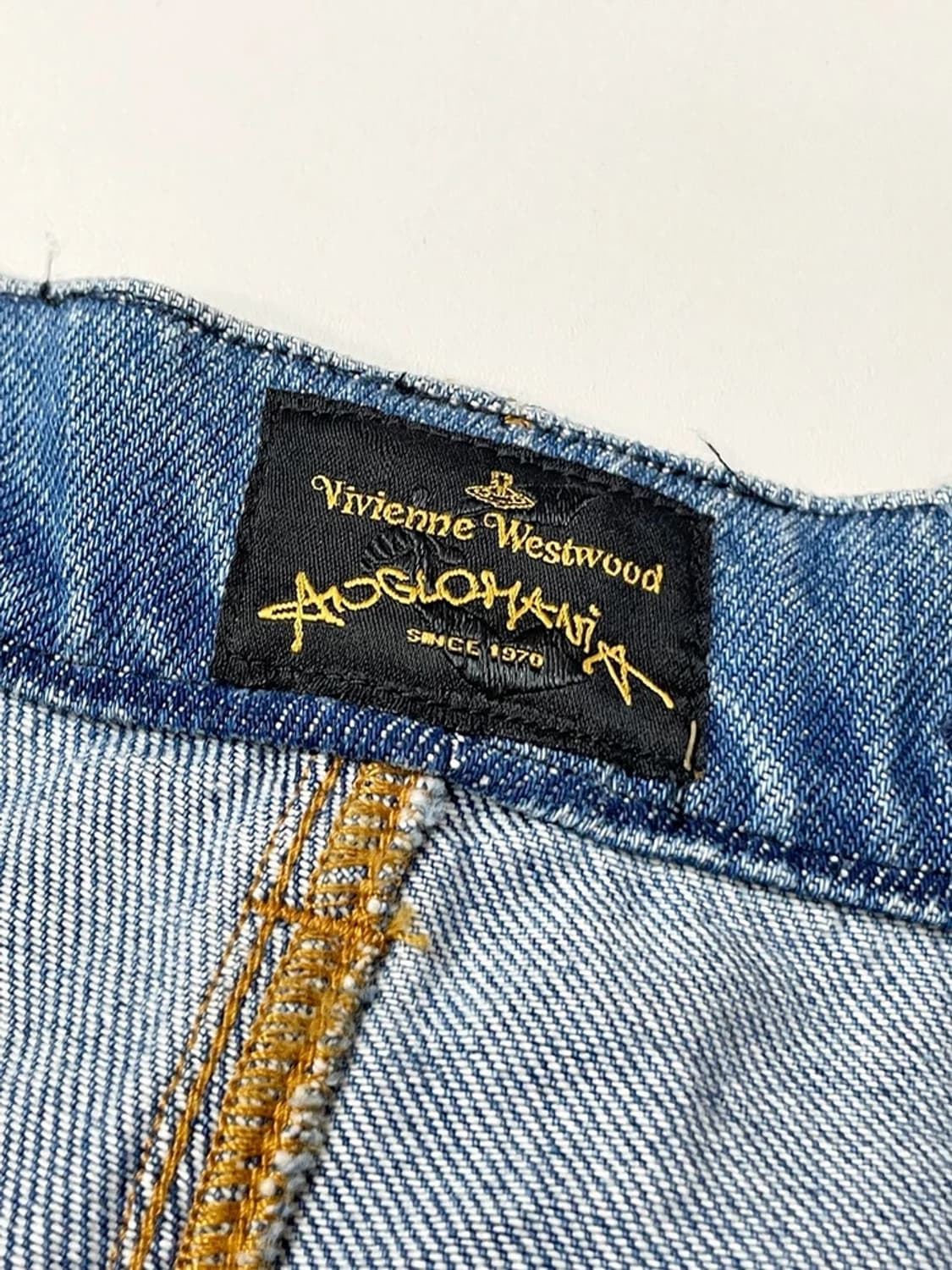 비비안웨스트우드 테이퍼드핏 배색 데님 팬츠 A1403 상품이미지7