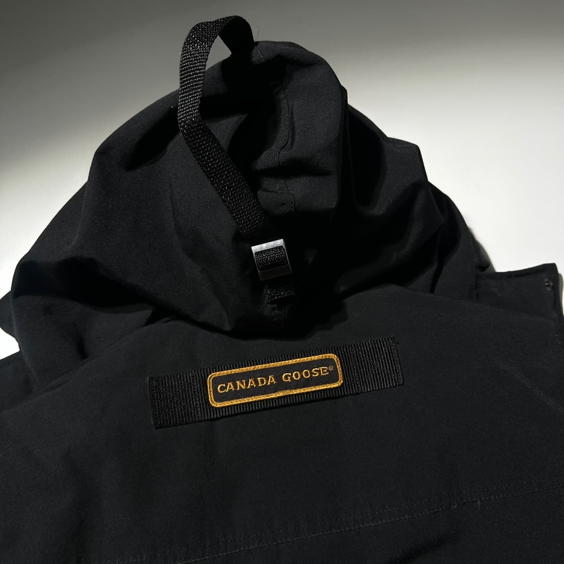 (매장판) 캐나다구스 밴프 다운 패딩 파카 블랙 상품이미지7