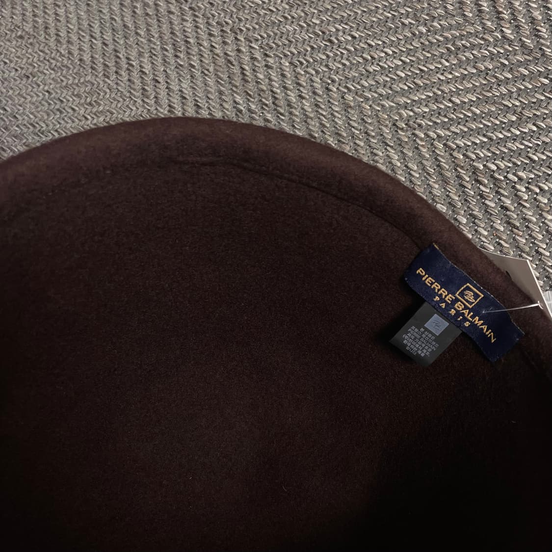 90s 피에르 발망 아카이브 버킷햇 브라운 y 4252 상품이미지4