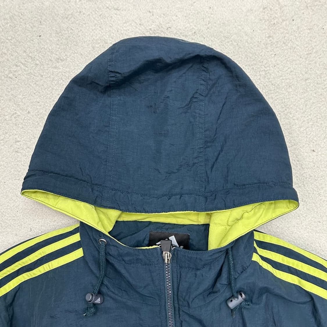 아디다스 올드스쿨 네이비 형광 후드 바람막이 점퍼 105 상품이미지4