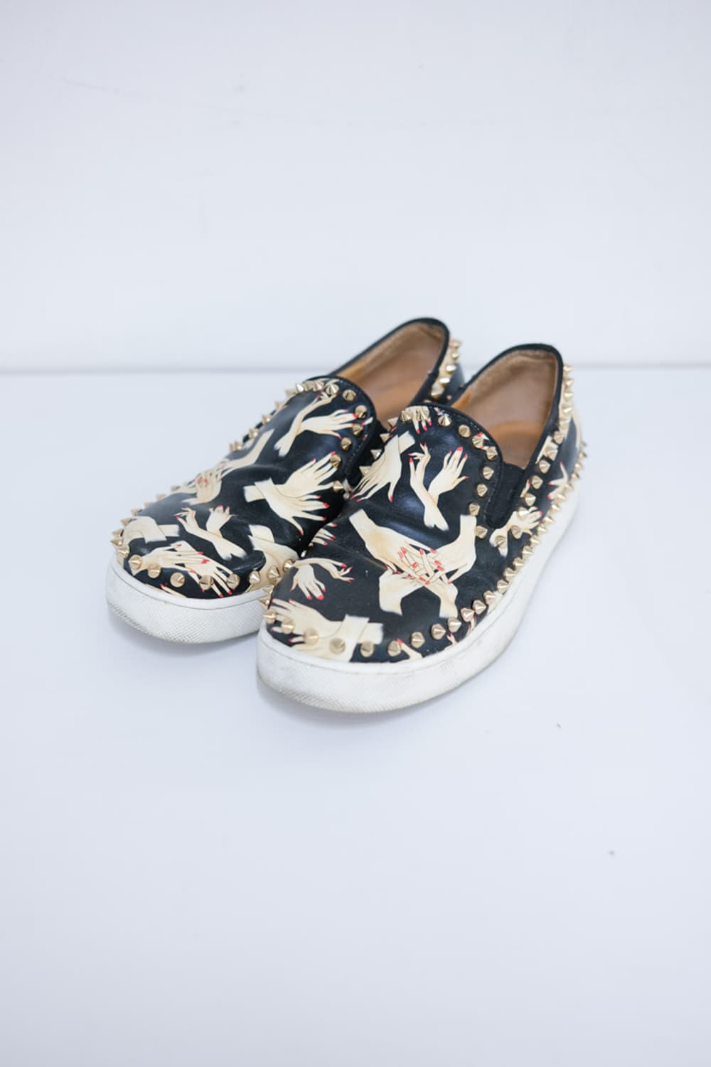 Christian Louboutin 상품이미지1