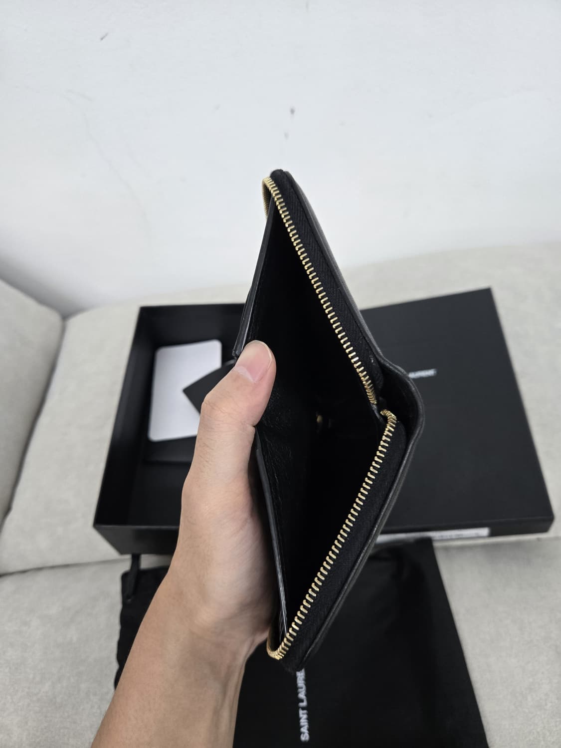 [보증서 정품]입생로랑 가비 반지갑 상품이미지6