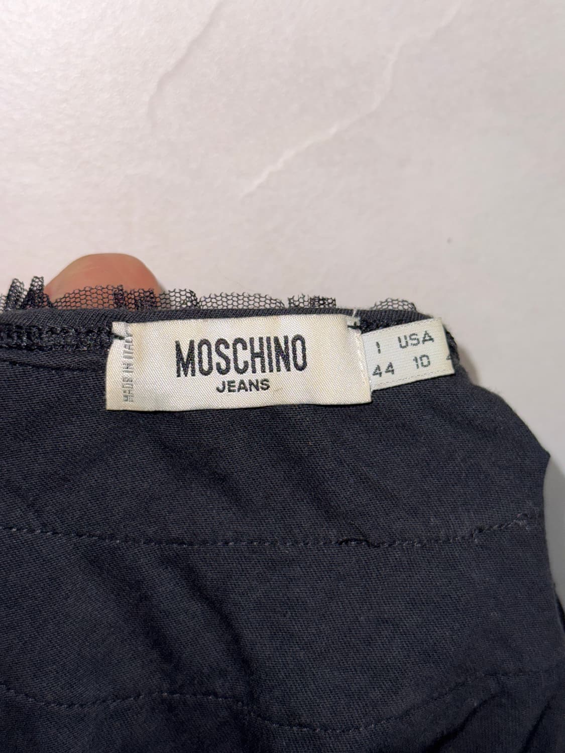 MOSCHINO jeans black 언발 오프숄더 슬리브리스 상품이미지5
