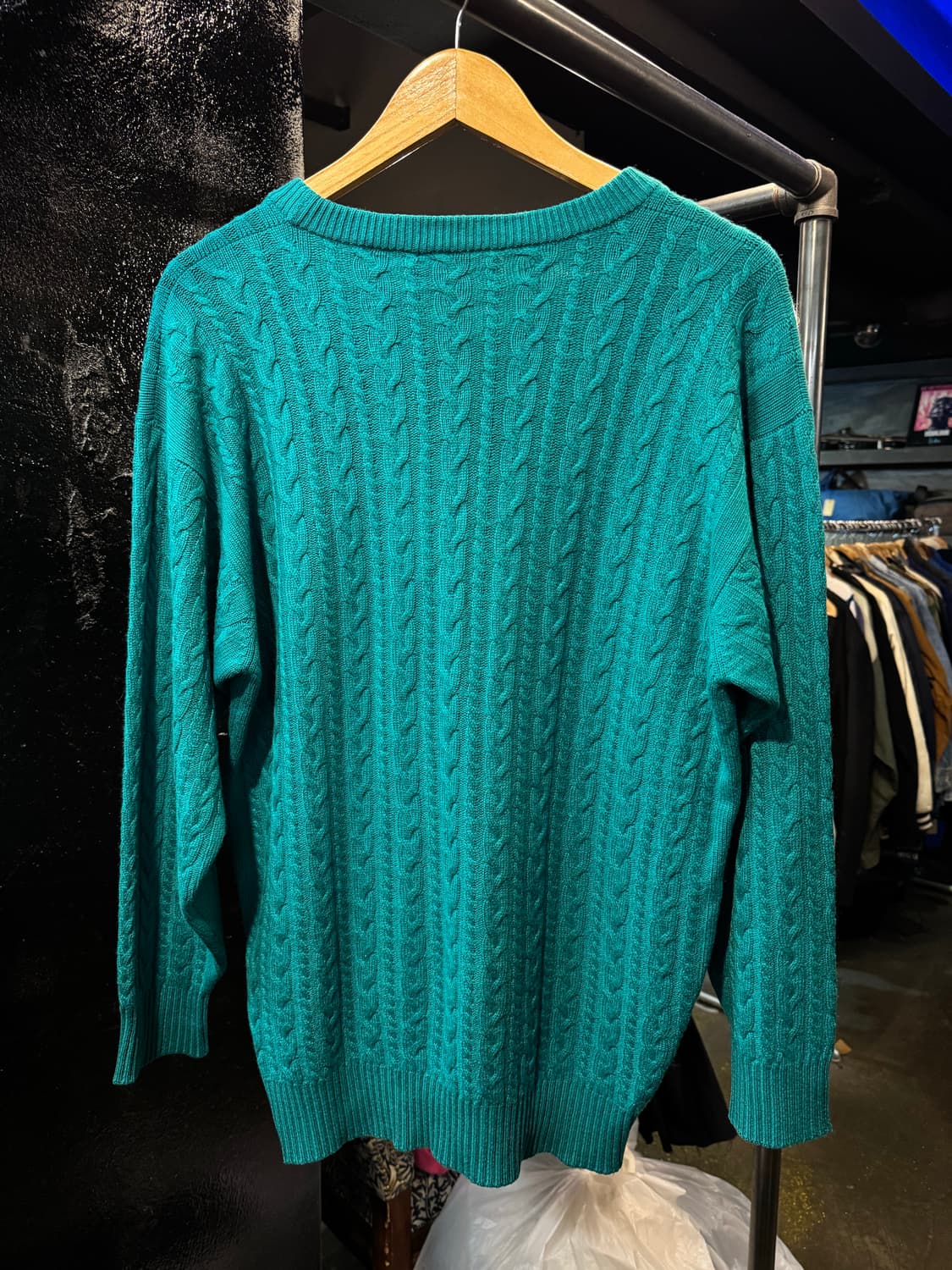 04. 90s Dunhill Cable Knit 상품이미지3