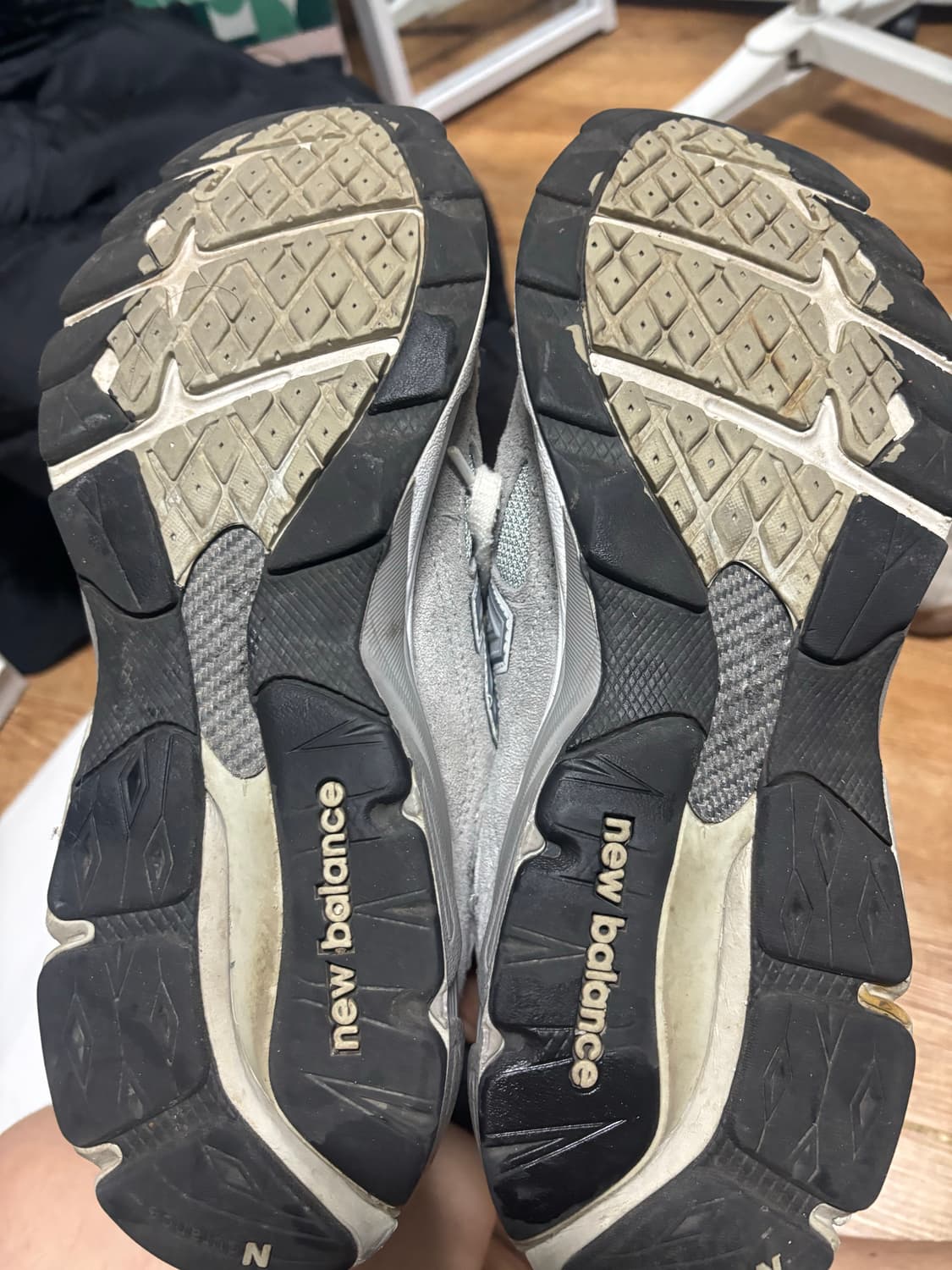 [급처/285] 뉴발란스 990v3 그레이 (M990GY3) 상품이미지8