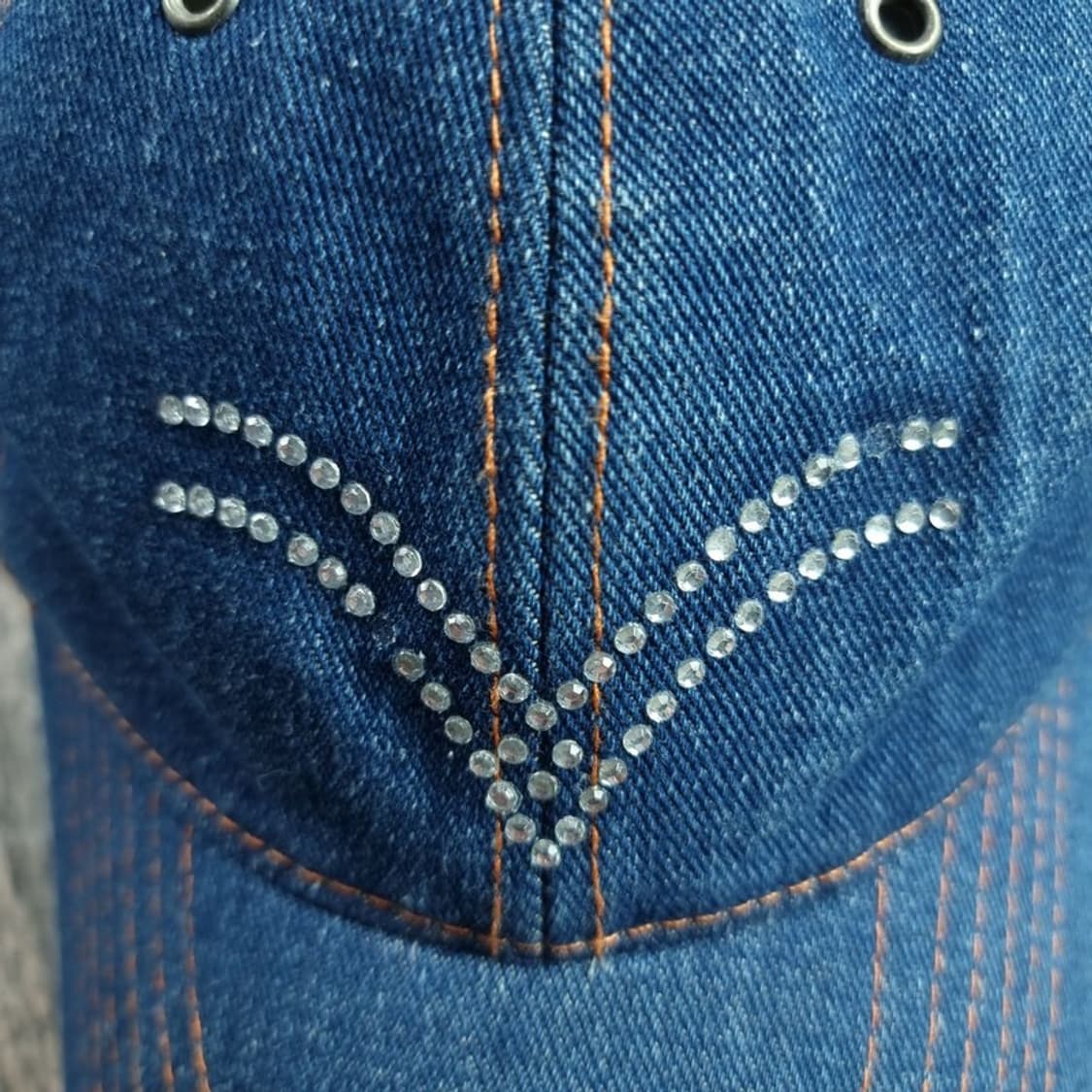 [리바이스] Y2K 빈티지 큐빅 로고 포켓 데님 볼캡 M19586 상품이미지7