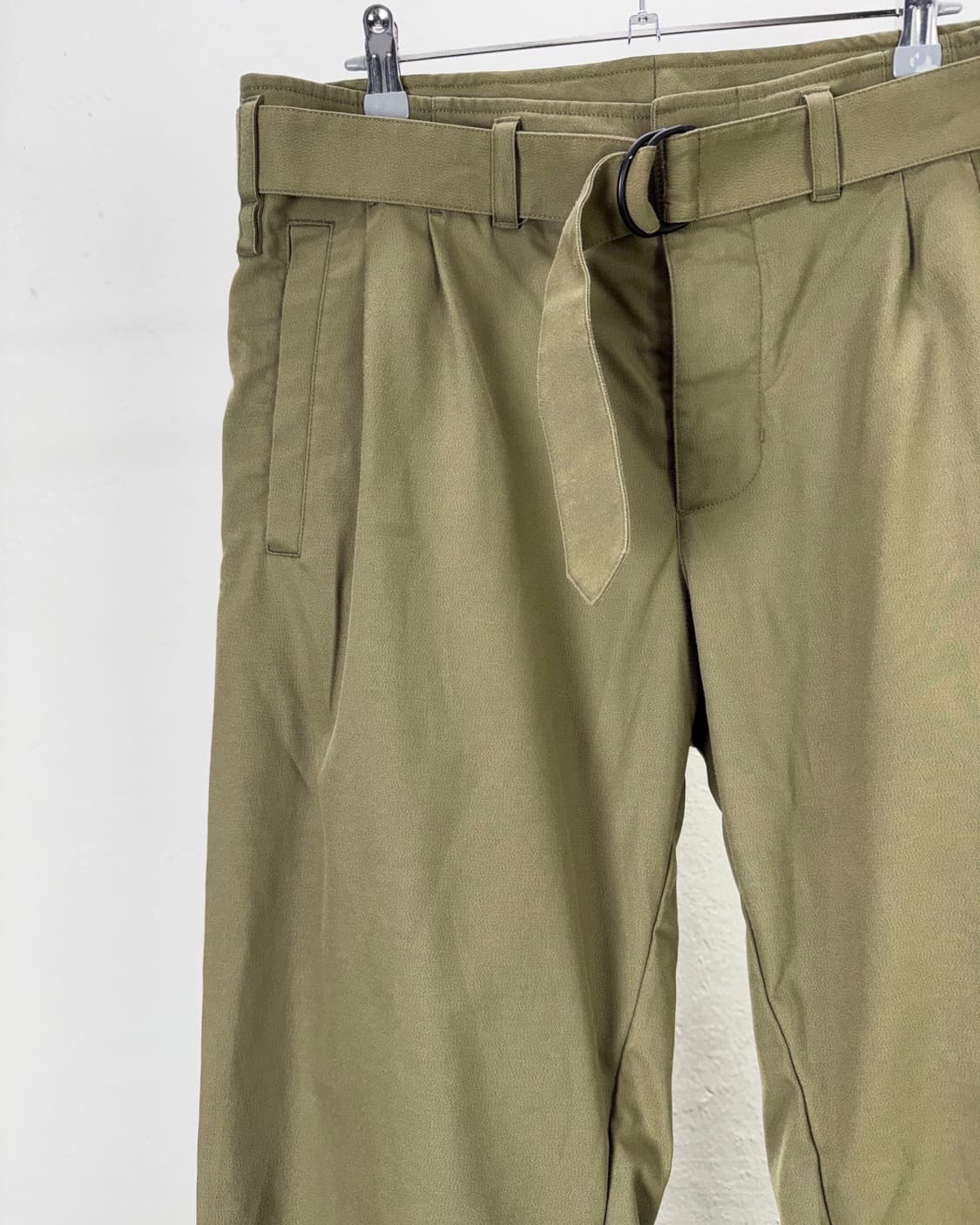 나이키 올리브 벨티드 버튼 플라이 핀턱 와이드 팬츠 상품이미지2