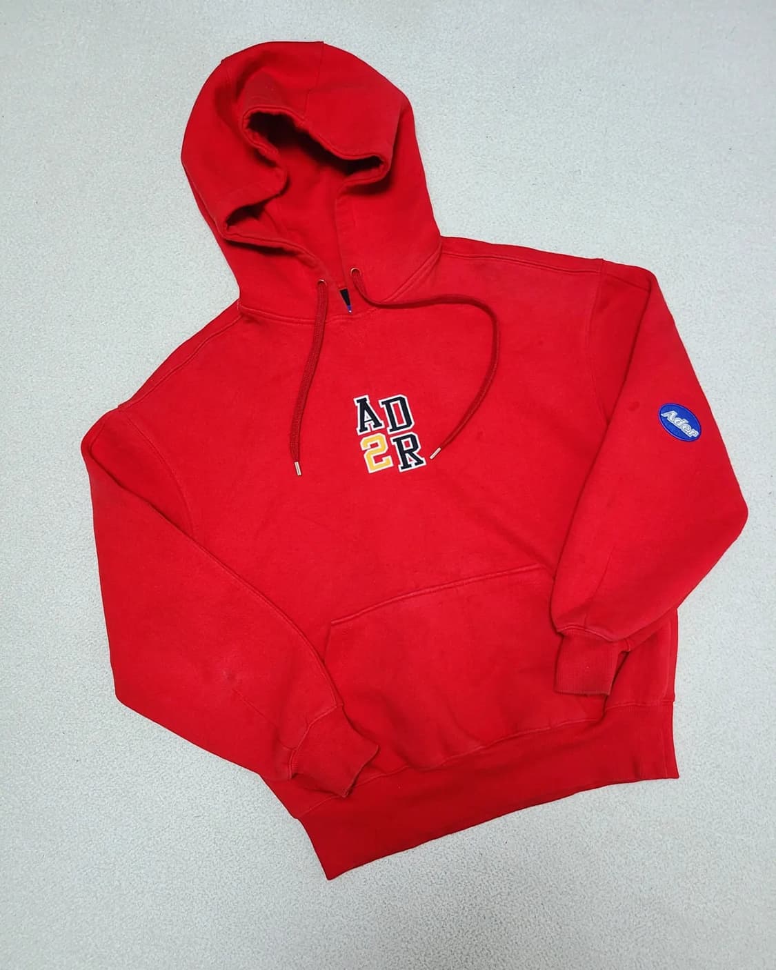 아더에러 자수 로고 후드티 상품이미지1