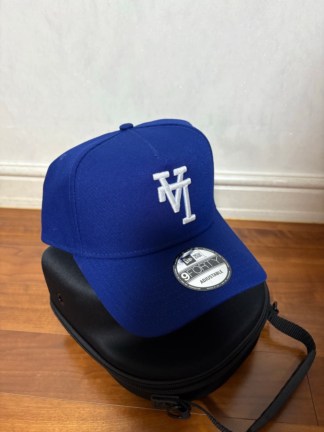 New Era제품 Los Angeles Dodgers 거꾸로 로고 상품이미지1