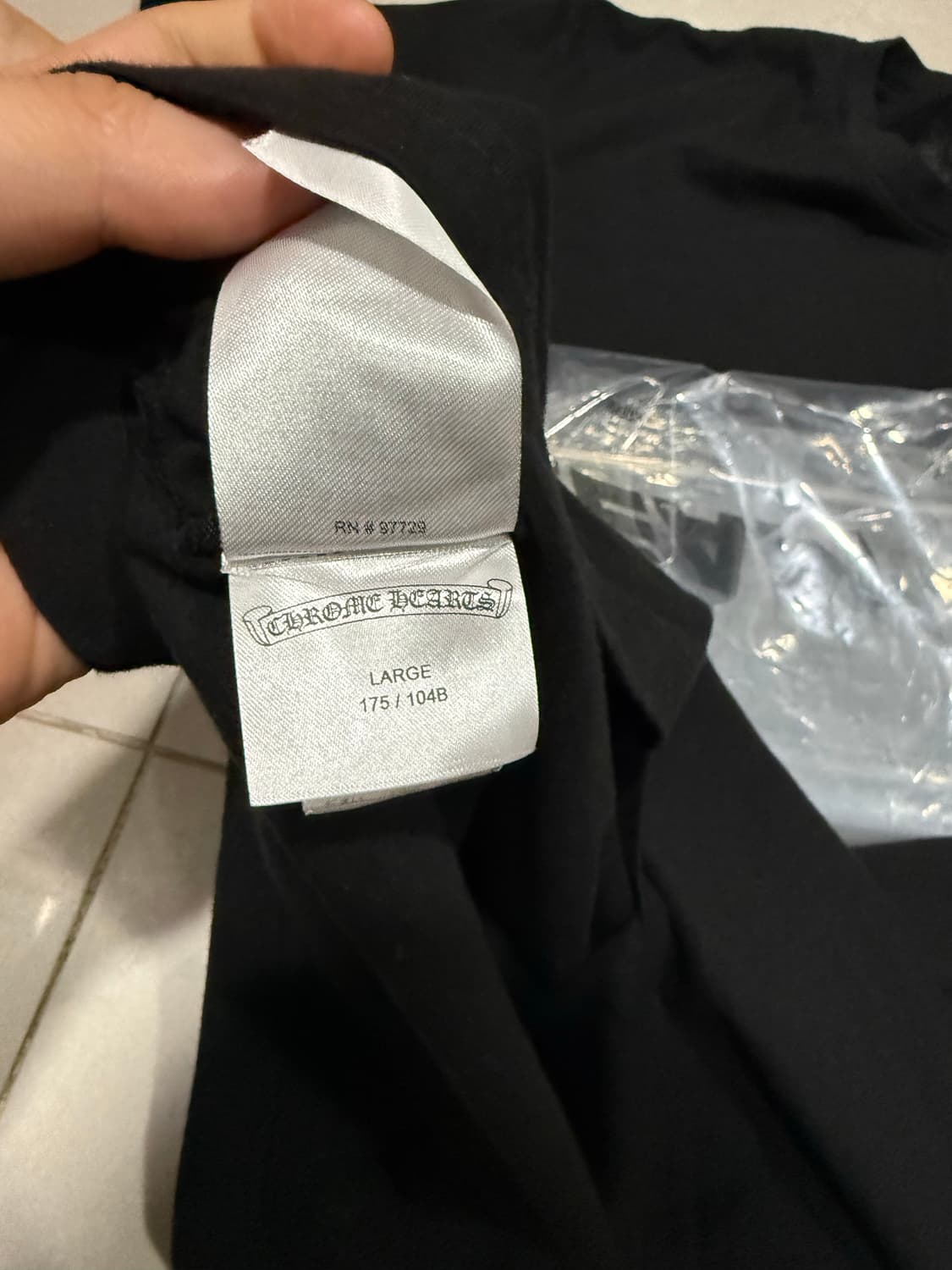 [당일출고,L] 크림판 구매내역 26SS 크롬하츠 홀스슈 포켓 반팔  상품이미지6