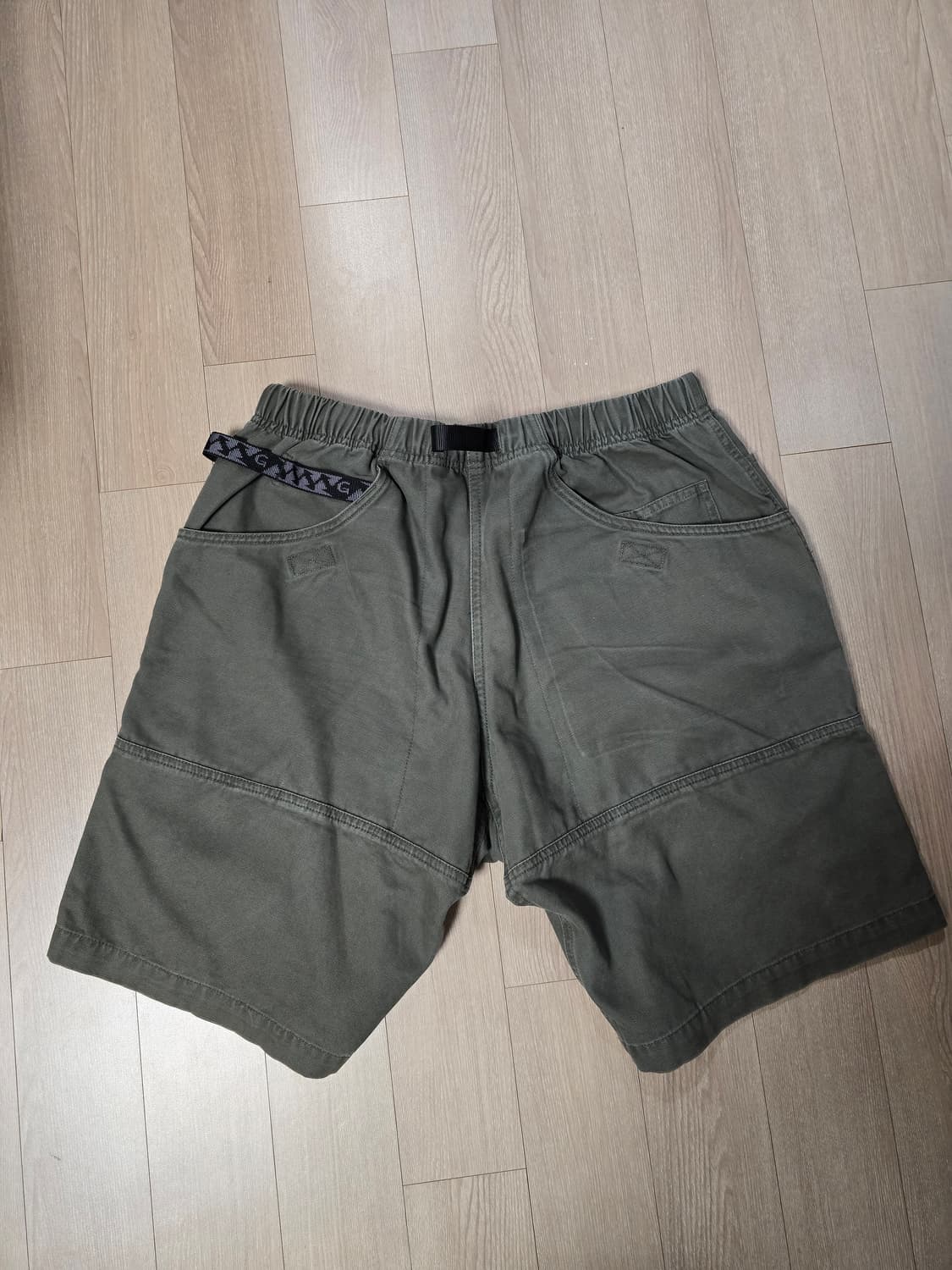 그라미치 캔버스 eqt 쇼츠 L 상품이미지2