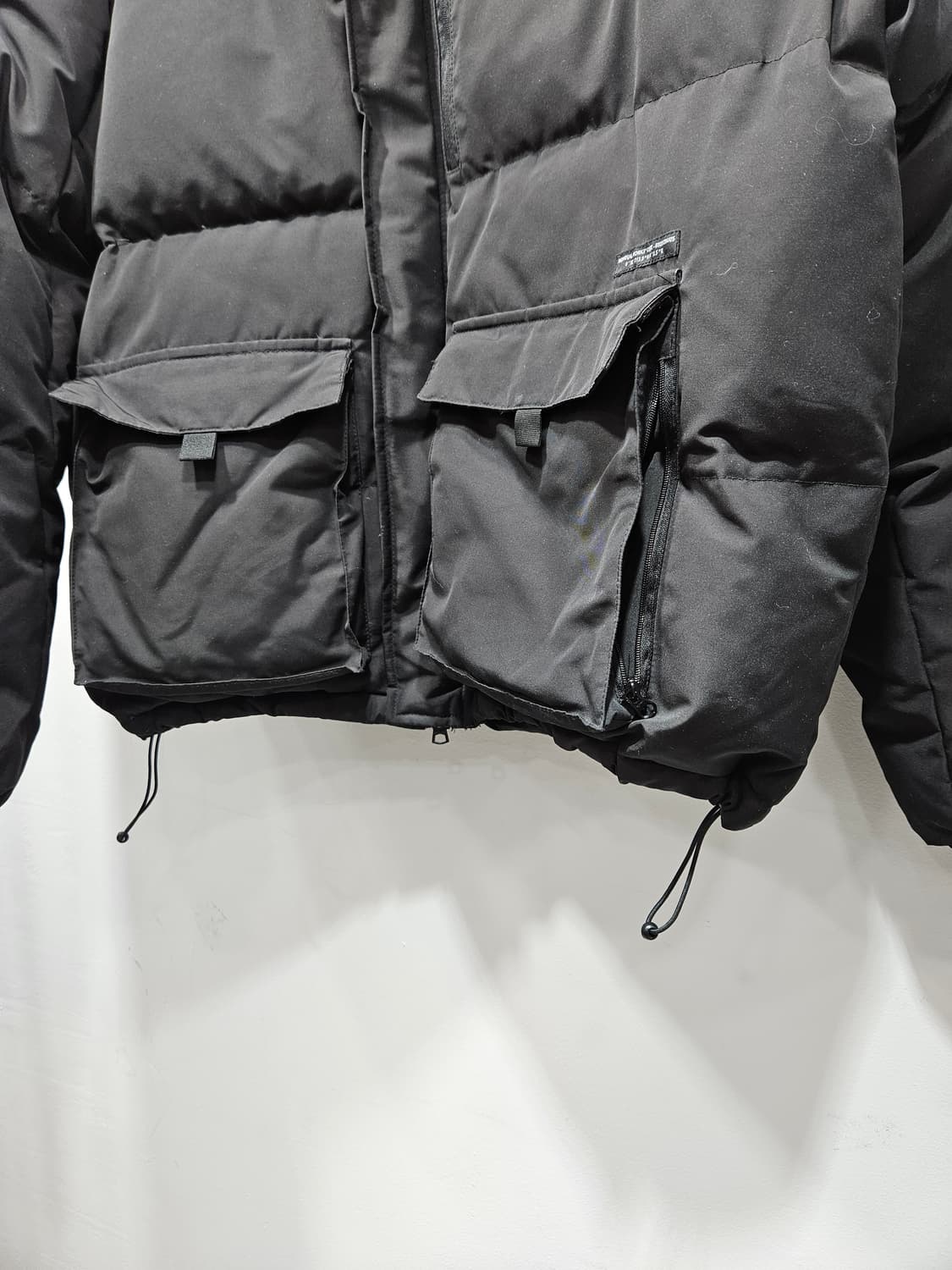 필루미네이트 블랙 푸퍼 오리털 패딩 점퍼  상품이미지9