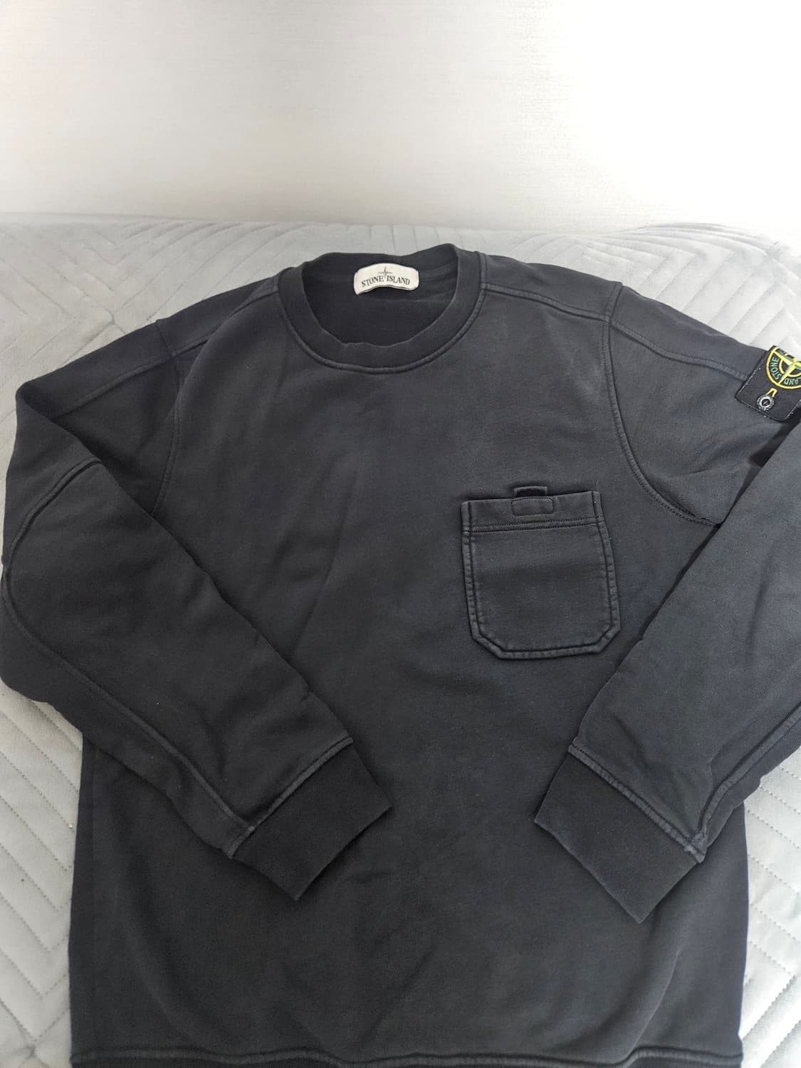 스톤아일랜드 원포켓 맨투맨 블랙 M~L (교신가능) 상품이미지1