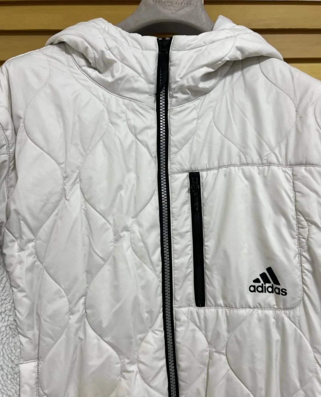 아디다스 남성 아이보리 후리스 집업패딩 
 상품이미지2
