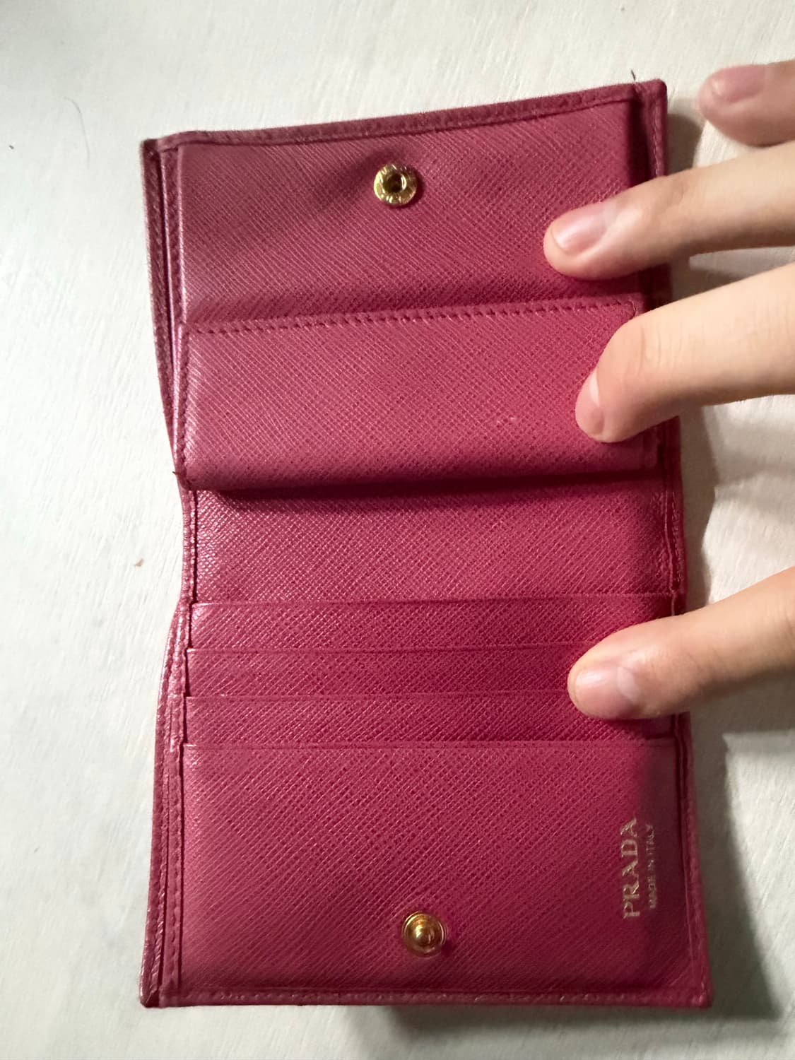 프라다 사파이어 반지갑 상품이미지4