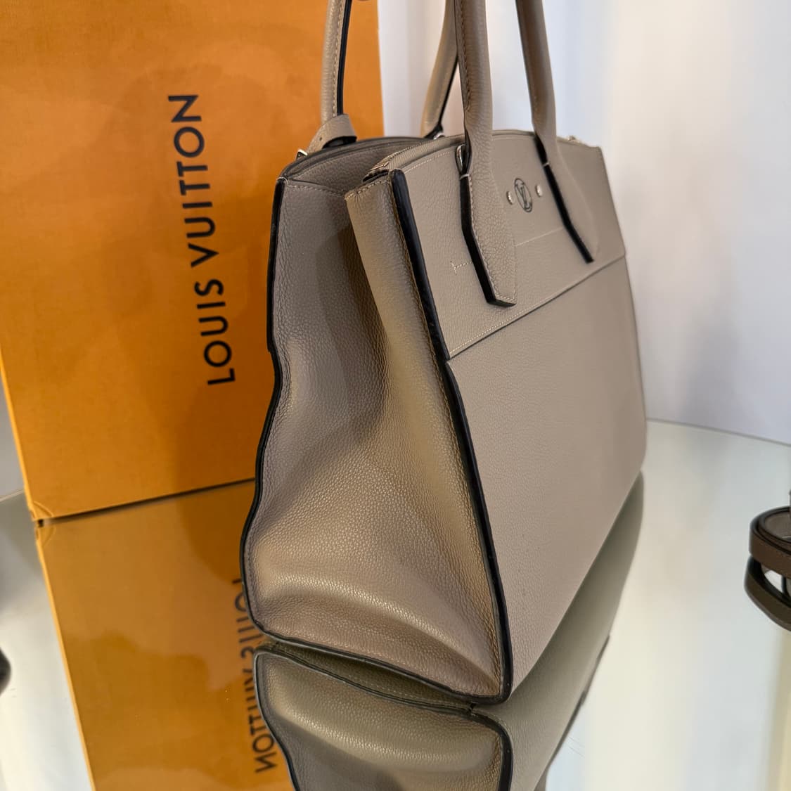 루이비통 LV 시티 스티머 토트 숄더백 상품이미지4