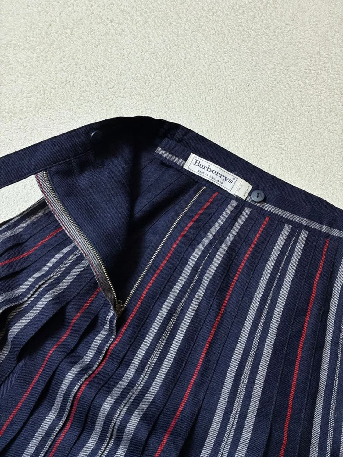 버버리 90's 리버시블 플리츠 스커트 PN7598 상품이미지5