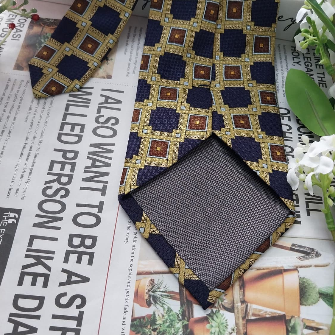 파코라반 실크 네이비&라임 기하패턴 넥타이 9.5cm A+등급 K1509 상품이미지7