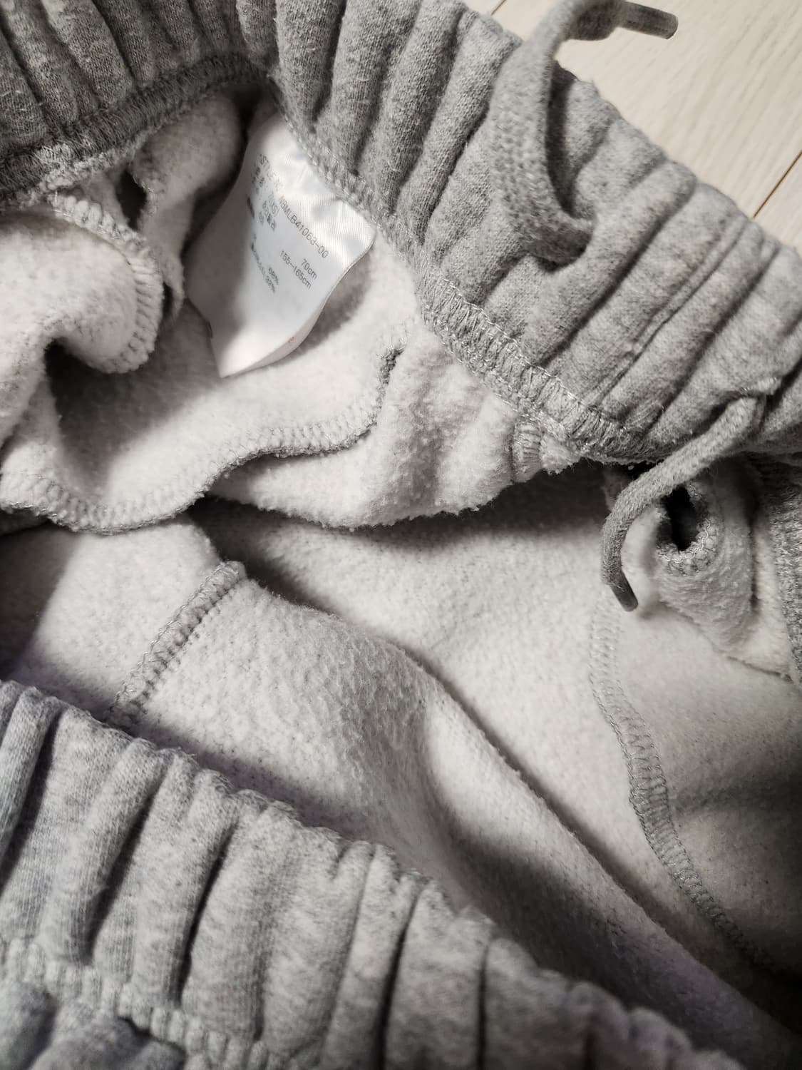 뉴발란스 기모 여성 트레이닝 조거 팬츠 사이즈70(xs)

전체적으로 사 상품이미지10