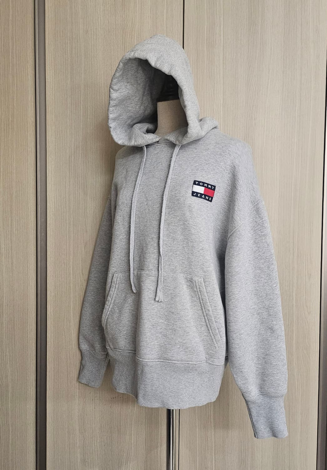 (시드니현지구입)타미진스 로고패치 기모후디 S (헤더그레이) 상품이미지3