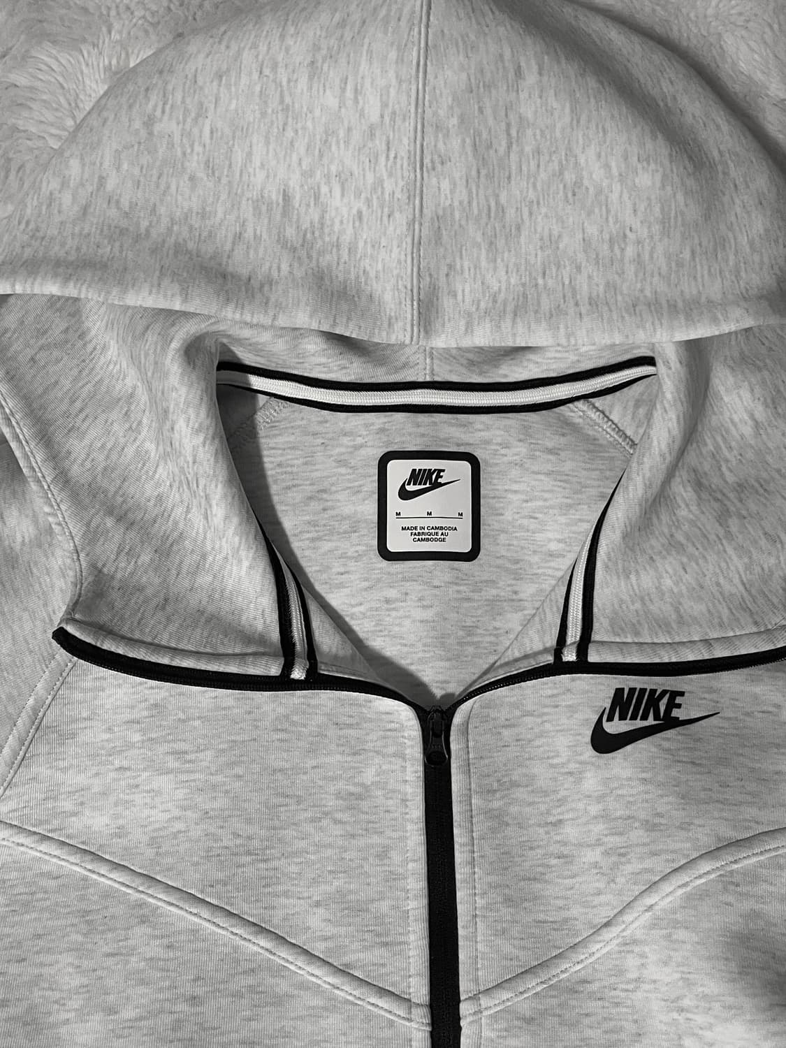 나이키 화이트 멜란지 테크팩 후드집업 상품이미지2