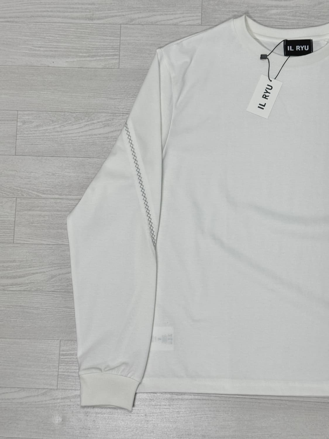 일류 Trace long sleeve (White) 1 상품이미지6