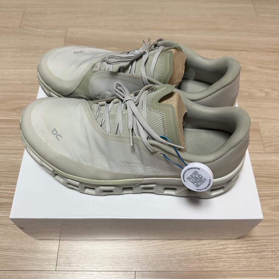 온 러닝 x 파프 클라우드몬스터 2 문더스트 US11.5 상품이미지2