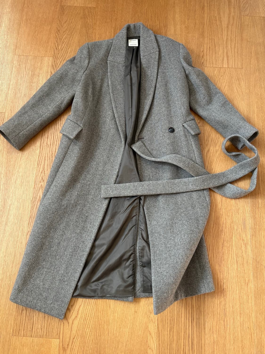 낫띵리튼 코트  상품이미지1