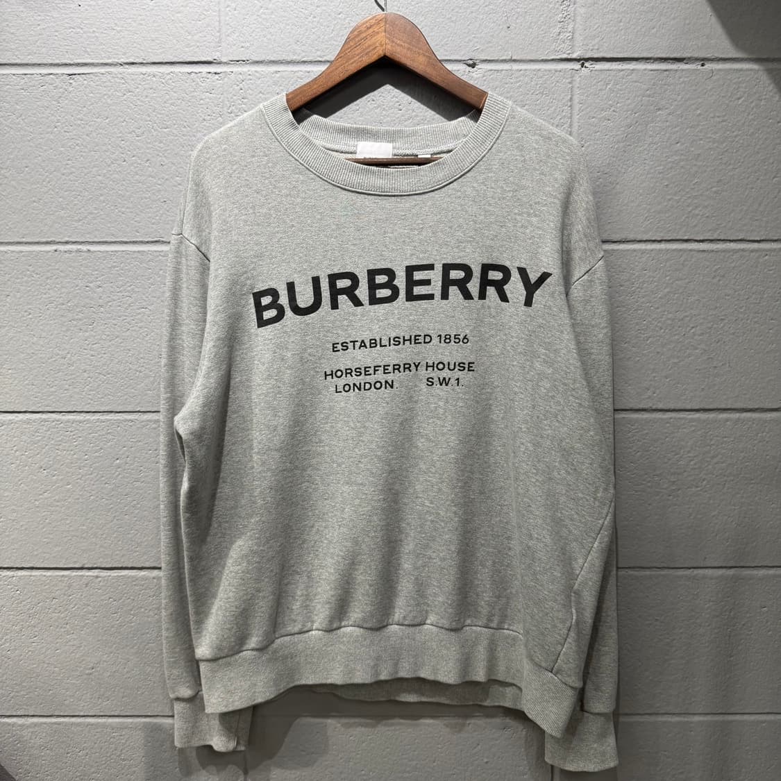 버버리 맨투맨 상품이미지1