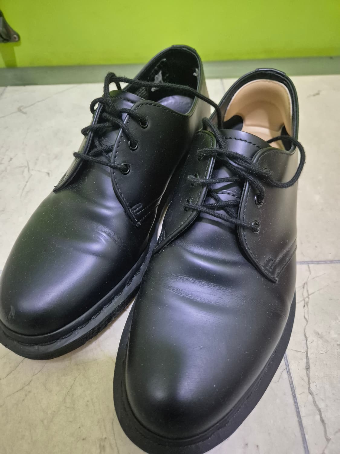 닥터마틴 1461모노 uk7 판매합니다 상품이미지1