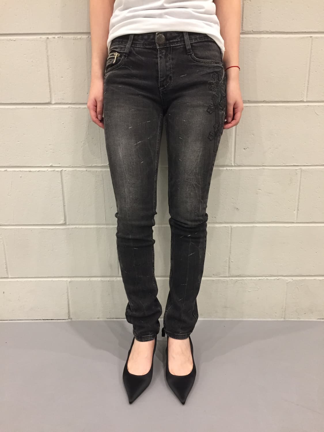 DASTA DENIM 크로스 패치 데님팬츠 상품이미지2