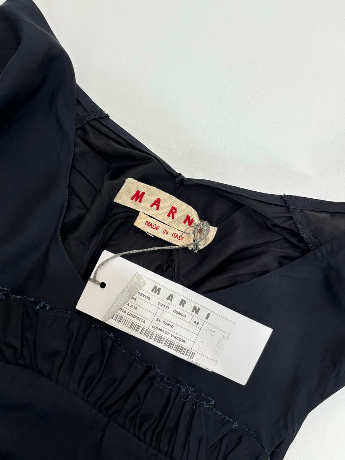Marni 마르니 네이비 슬리브리스 원피스    상품이미지8