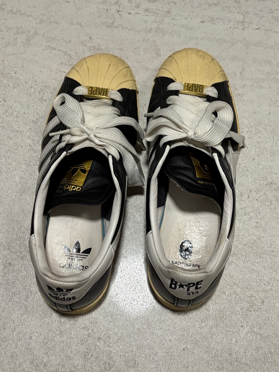 택포) 아디다스 x 베이프 슈퍼스타 80s 코어 블랙 오프 화이트 255 상품이미지3