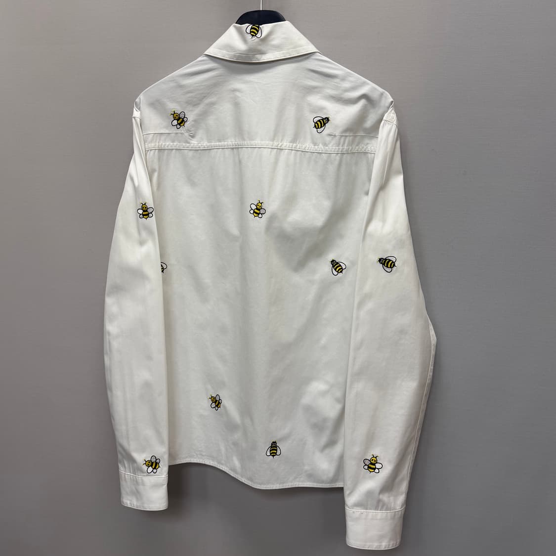 디올 x 카우스 꿀벌 자수 셔츠 ( 105~110 ) 상품이미지5