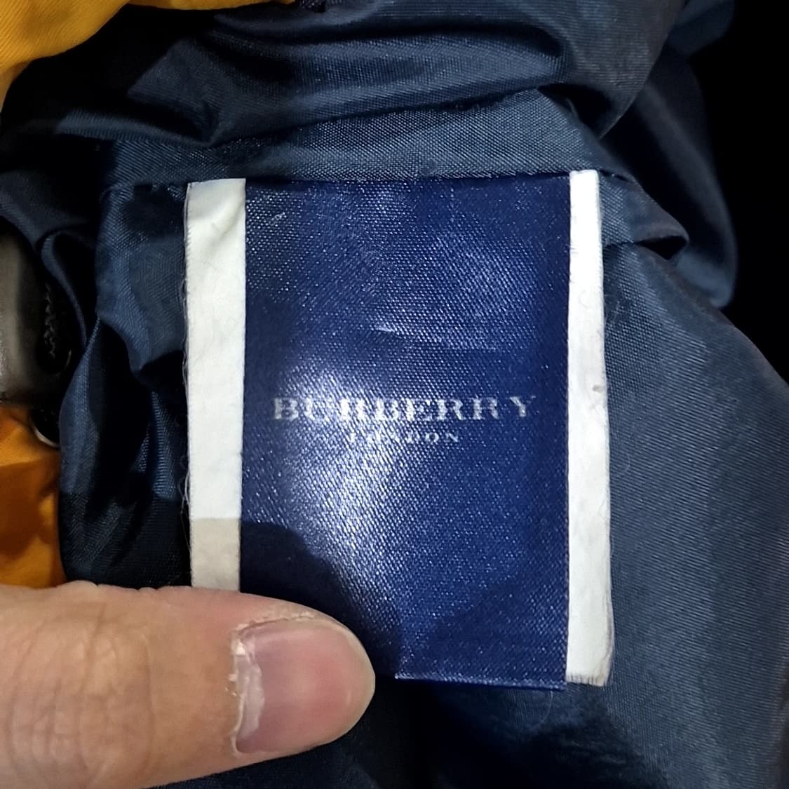 버버리 빅로고 풀오버 아노락  상품이미지6