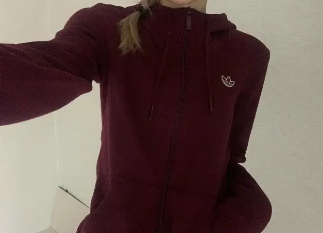 버건디 아디다스 후드집업 상품이미지1