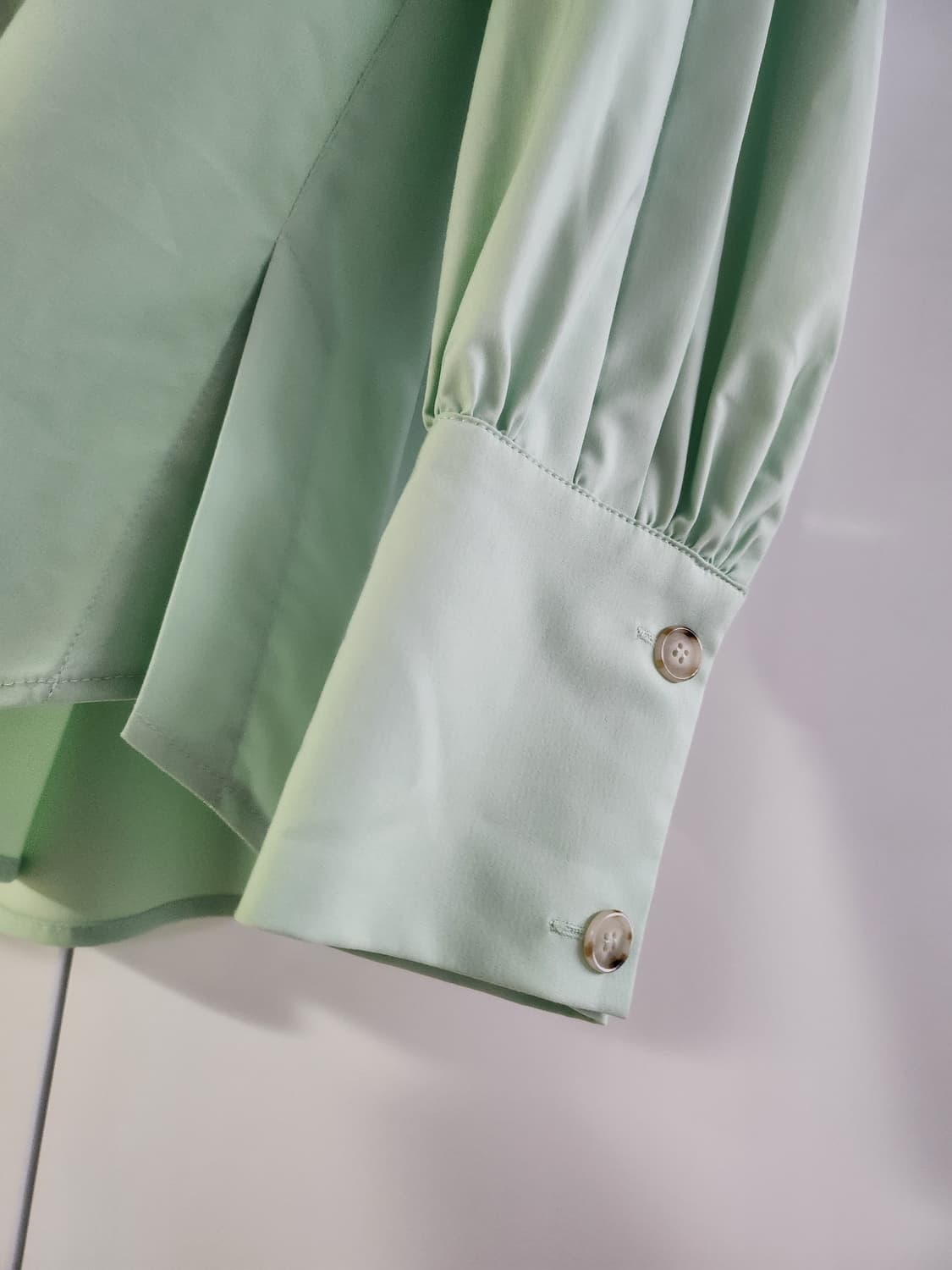 앤더슨벨 여성셔츠 이성경셔츠 상품이미지5