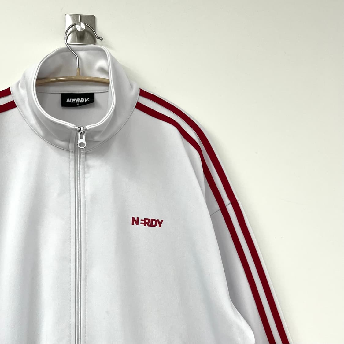 널디 레드 사이드라인 화이트 흰빨 트랙탑 져지 상품이미지4