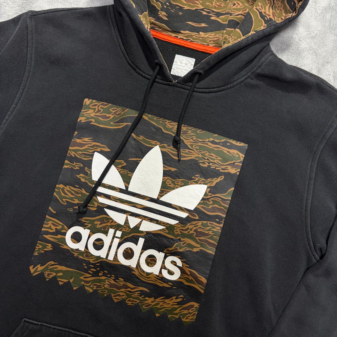 아디다스 빅로고 카모 후드티 M 상품이미지2