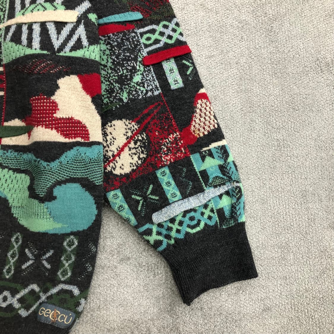 게오쿠 반집업 울 패턴 니트 상품이미지3